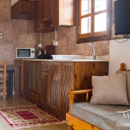 Melandra House * Agios Sergios