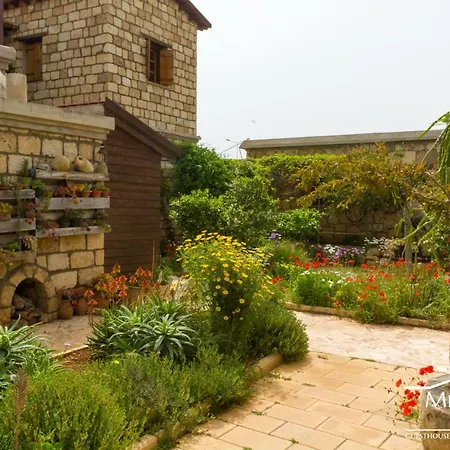 Melandra House *