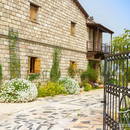 Melandra House ベッド・アンド・ブレックファスト Yenibosazici